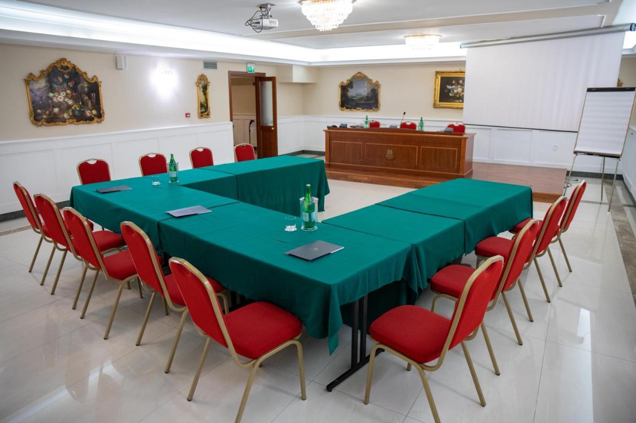 Bel Sito Hotel Due Torri Manocalzati Zewnętrze zdjęcie