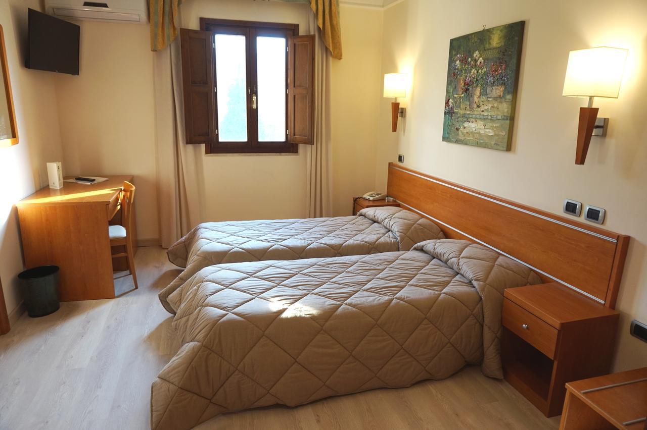 Bel Sito Hotel Due Torri Manocalzati Zewnętrze zdjęcie