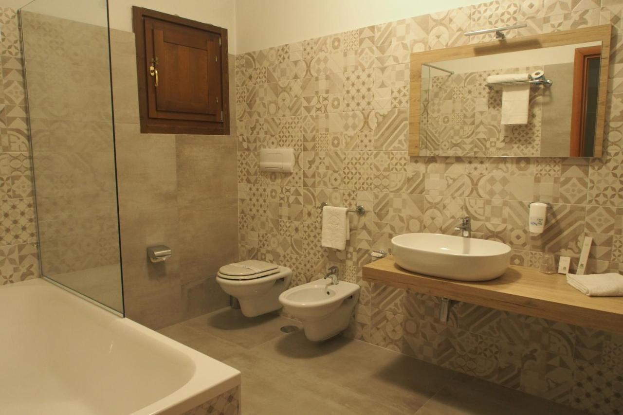 Bel Sito Hotel Due Torri Manocalzati Zewnętrze zdjęcie