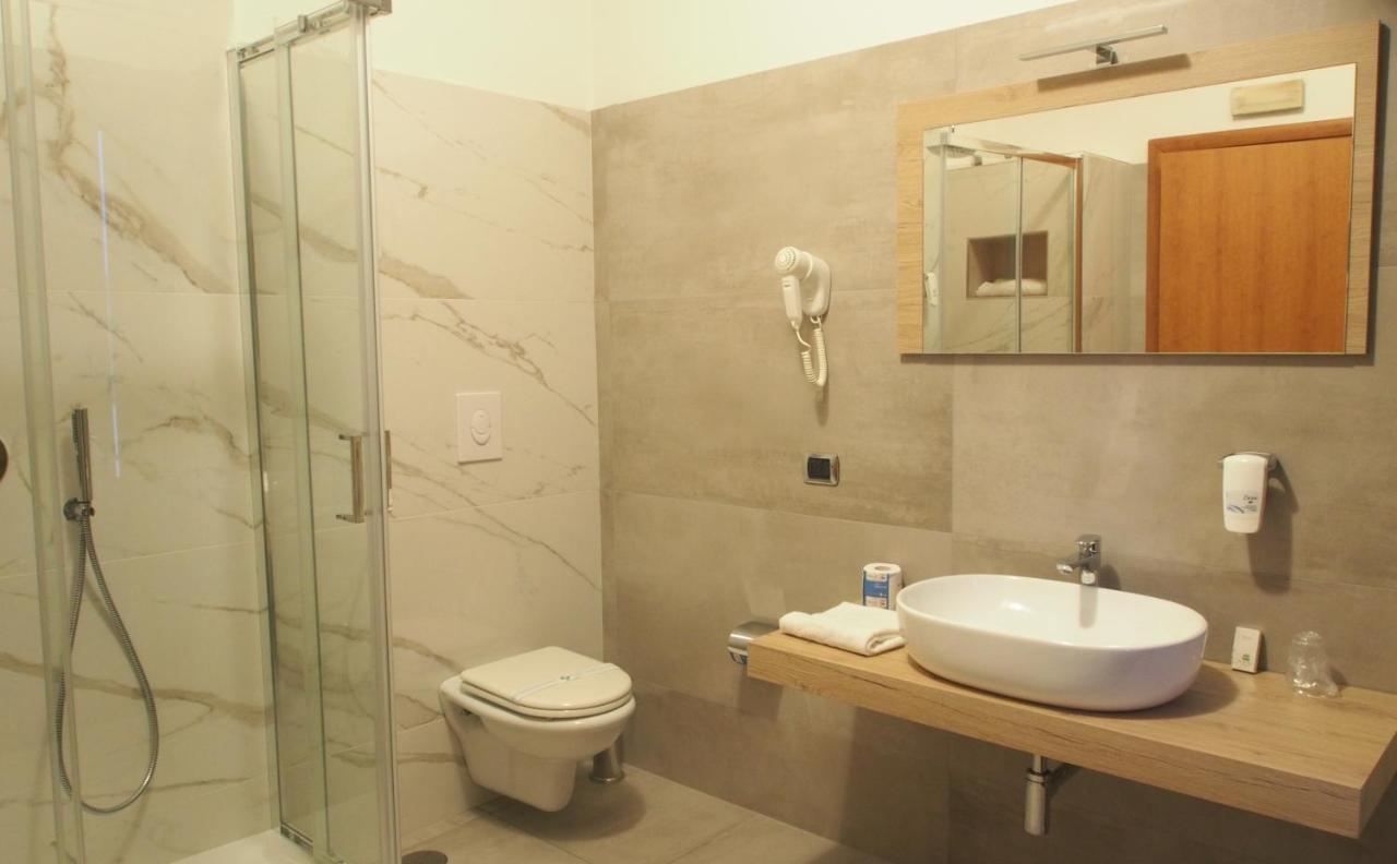 Bel Sito Hotel Due Torri Manocalzati Zewnętrze zdjęcie